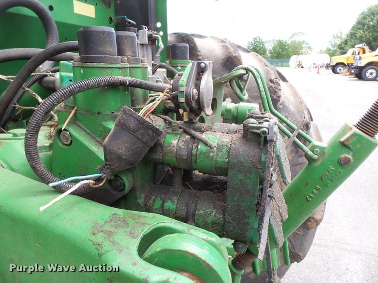 image for item DB7126 2001 John Deere 6410 tractor