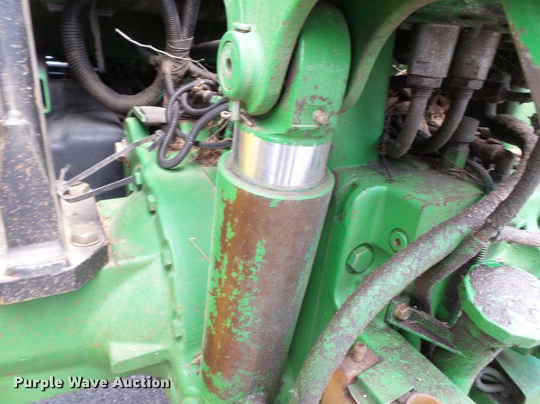 image for item DB7126 2001 John Deere 6410 tractor