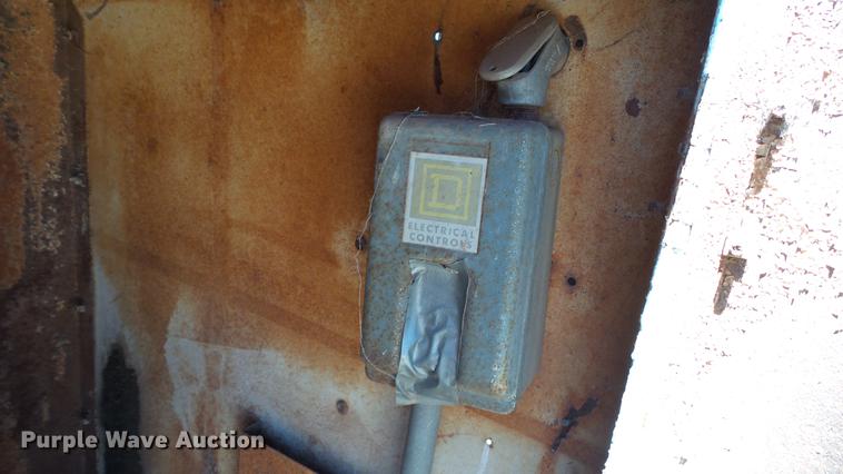 image for item DC4215 1965 Flink Steel Corporation anhydrous ammonia storage tank