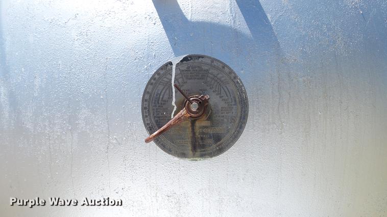 image for item DC4215 1965 Flink Steel Corporation anhydrous ammonia storage tank