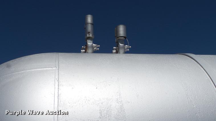 image for item DC4215 1965 Flink Steel Corporation anhydrous ammonia storage tank