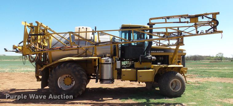 image for item DC4216 2005 Ag-Chem TerraGator 8104 sprayer