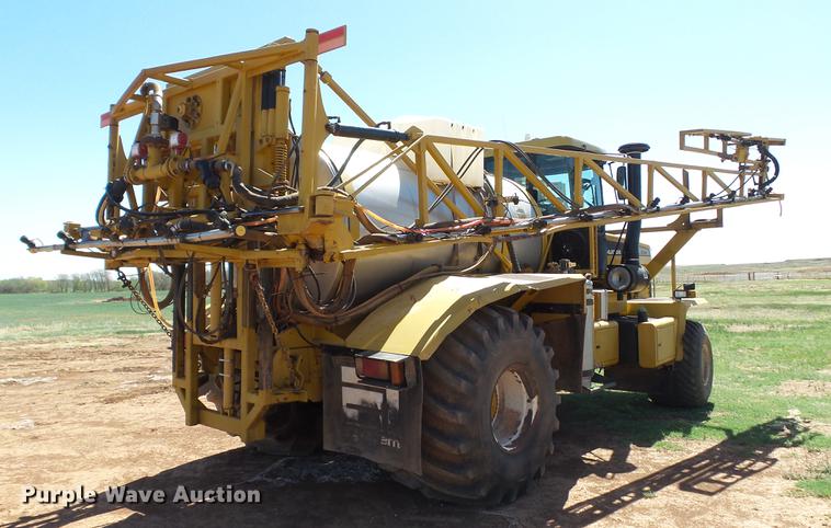 image for item DC4216 2005 Ag-Chem TerraGator 8104 sprayer