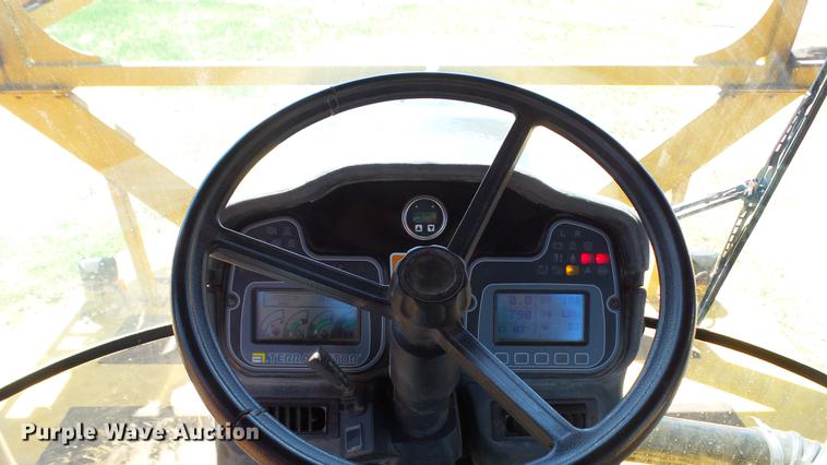 image for item DC4216 2005 Ag-Chem TerraGator 8104 sprayer