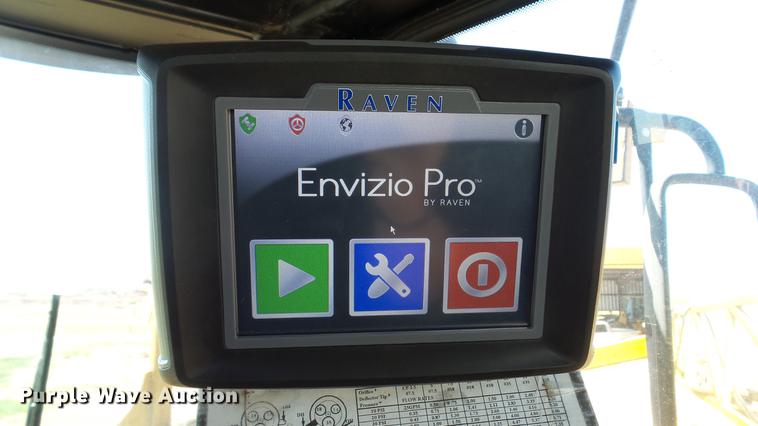 image for item DC4216 2005 Ag-Chem TerraGator 8104 sprayer