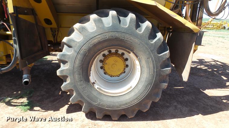 image for item DC4216 2005 Ag-Chem TerraGator 8104 sprayer