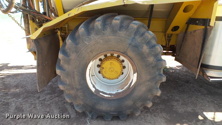 image for item DC4216 2005 Ag-Chem TerraGator 8104 sprayer