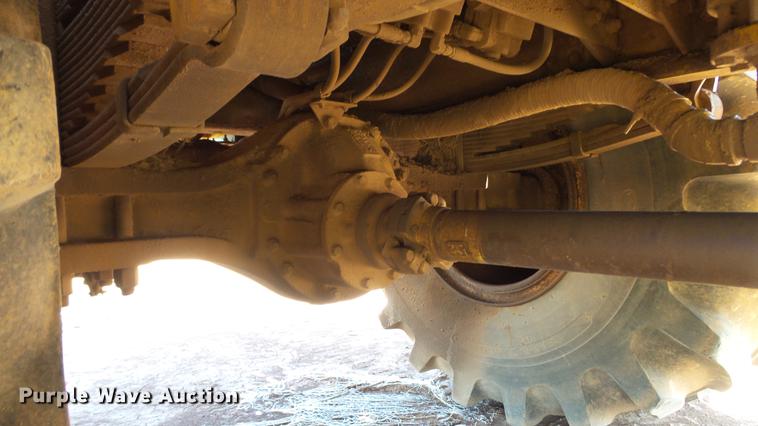 image for item DC4216 2005 Ag-Chem TerraGator 8104 sprayer