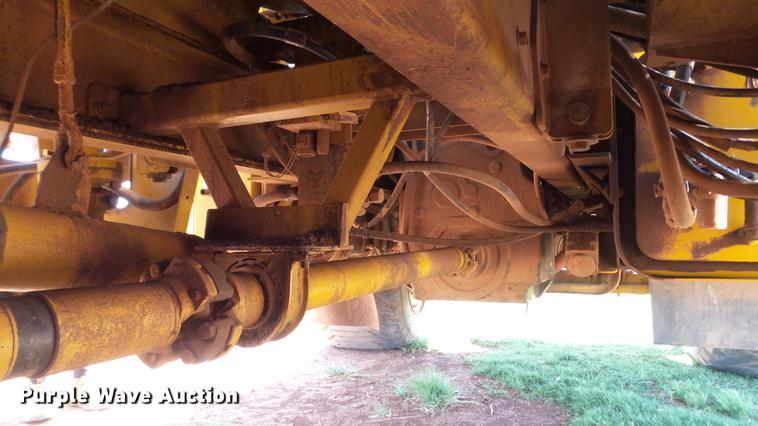 image for item DC4216 2005 Ag-Chem TerraGator 8104 sprayer