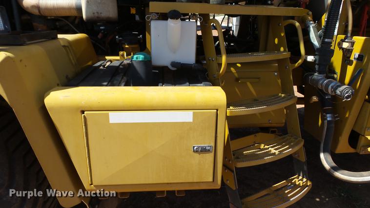 image for item DC4216 2005 Ag-Chem TerraGator 8104 sprayer