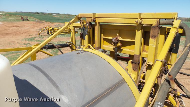 image for item DC4216 2005 Ag-Chem TerraGator 8104 sprayer