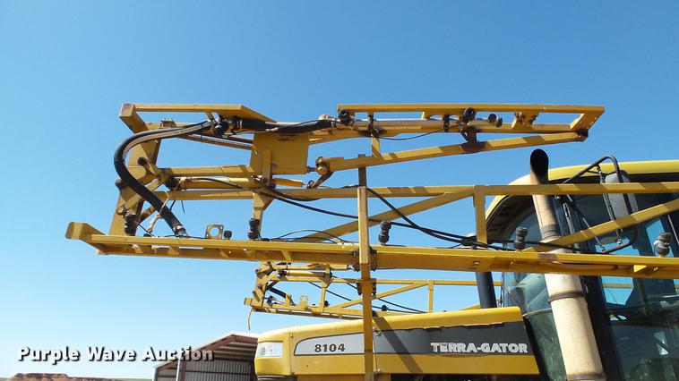 image for item DC4216 2005 Ag-Chem TerraGator 8104 sprayer