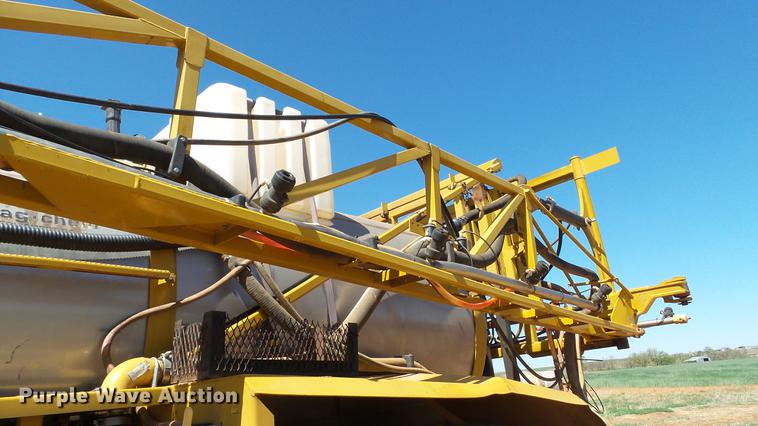 image for item DC4216 2005 Ag-Chem TerraGator 8104 sprayer