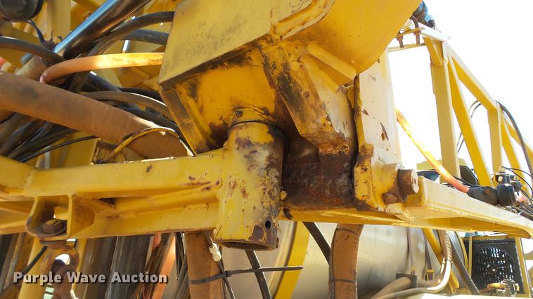 image for item DC4216 2005 Ag-Chem TerraGator 8104 sprayer