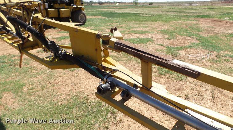 image for item DC4216 2005 Ag-Chem TerraGator 8104 sprayer