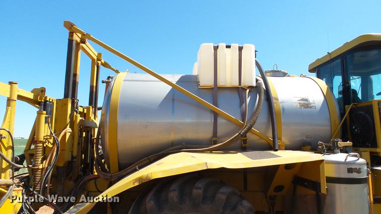 image for item DC4216 2005 Ag-Chem TerraGator 8104 sprayer