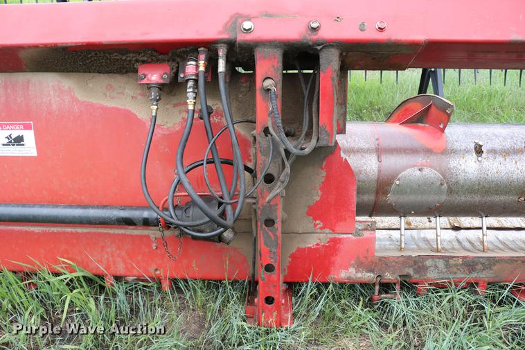 image for item DC7549 1997 Case IH 1020 flex head