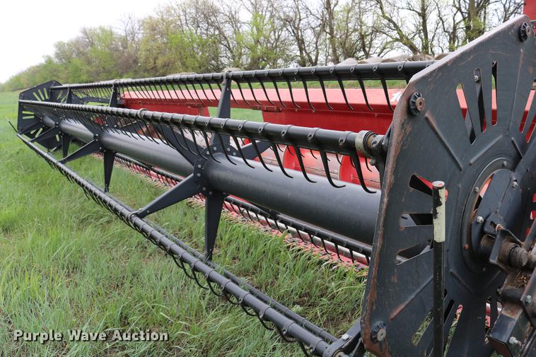 image for item DC7549 1997 Case IH 1020 flex head