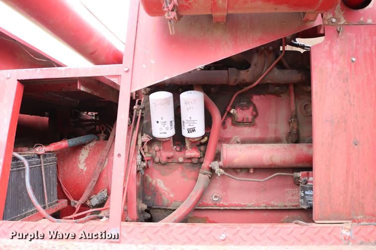 image for item DC7550 1987 Case IH 1660 combine