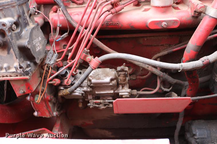 image for item DC7550 1987 Case IH 1660 combine