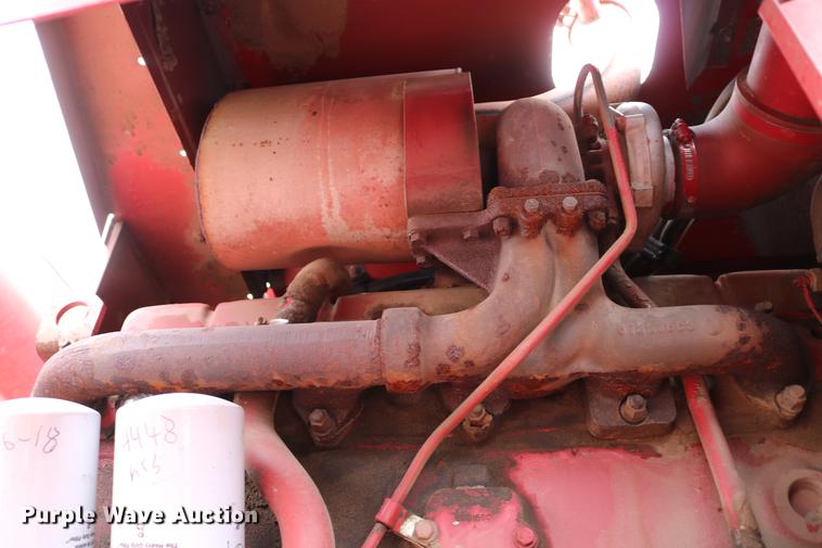 image for item DC7550 1987 Case IH 1660 combine