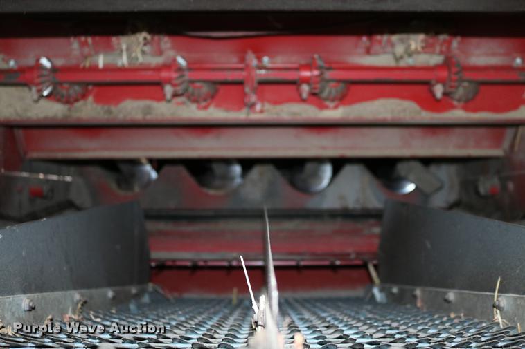 image for item DC7550 1987 Case IH 1660 combine