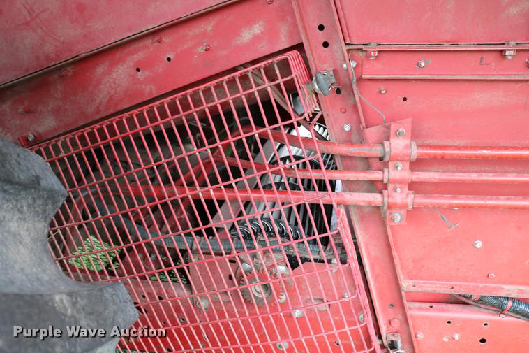 image for item DC7550 1987 Case IH 1660 combine