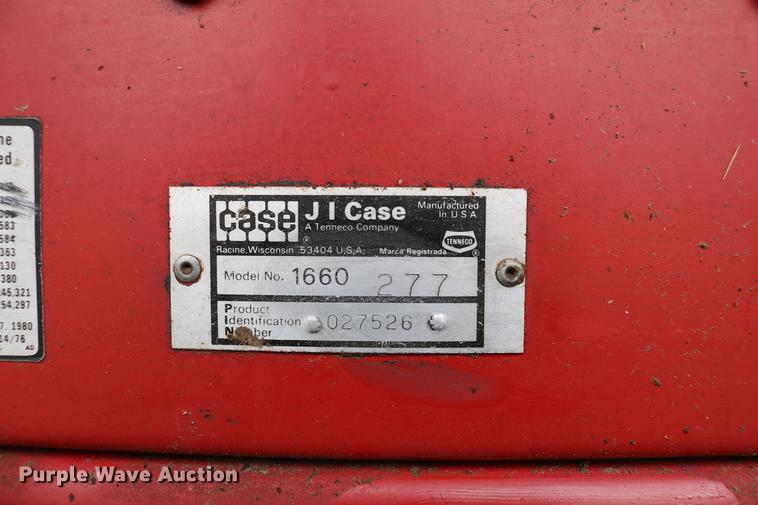 image for item DC7550 1987 Case IH 1660 combine