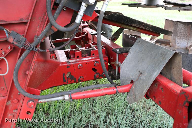 image for item DC7550 1987 Case IH 1660 combine