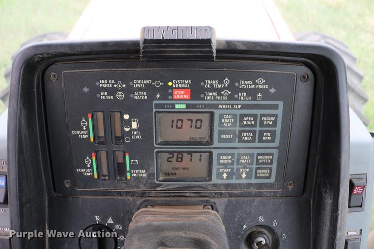 image for item DC7552 1997 Case IH 8930 MFWD tractor