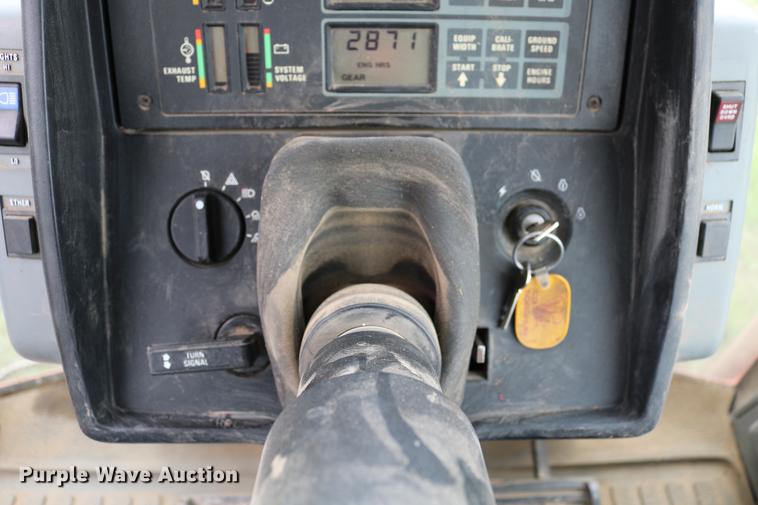 image for item DC7552 1997 Case IH 8930 MFWD tractor