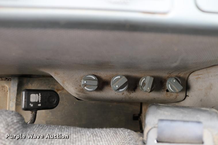 image for item DC7552 1997 Case IH 8930 MFWD tractor