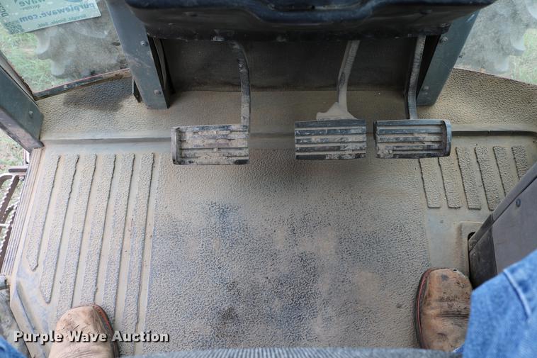 image for item DC7552 1997 Case IH 8930 MFWD tractor