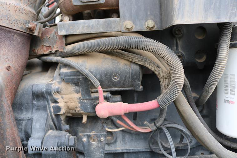 image for item DC7552 1997 Case IH 8930 MFWD tractor