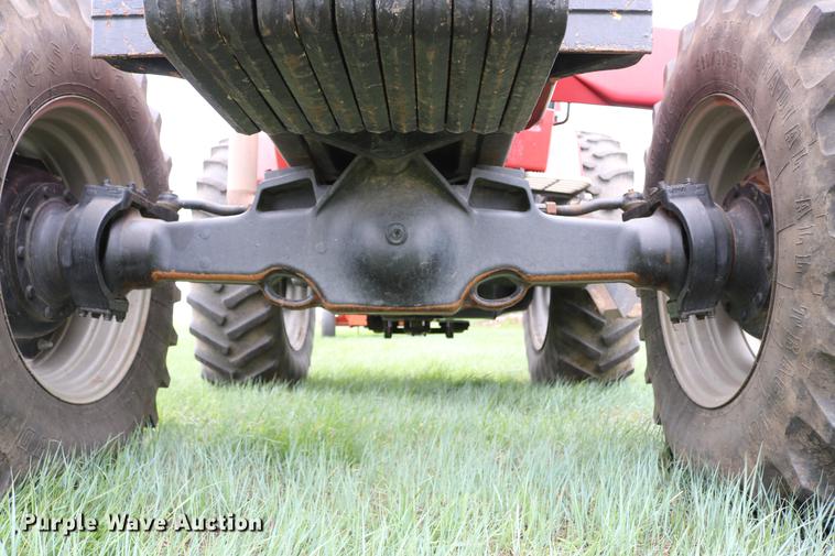 image for item DC7552 1997 Case IH 8930 MFWD tractor