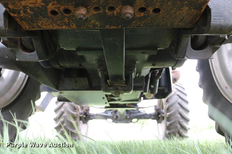 image for item DC7552 1997 Case IH 8930 MFWD tractor