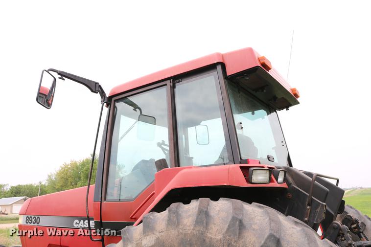 image for item DC7552 1997 Case IH 8930 MFWD tractor