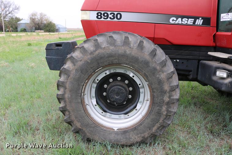 image for item DC7552 1997 Case IH 8930 MFWD tractor