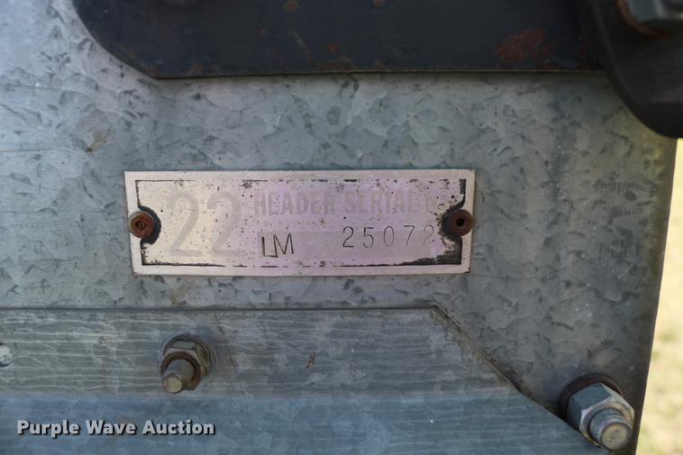 image for item DC7562 1977 Gleaner L2 combine