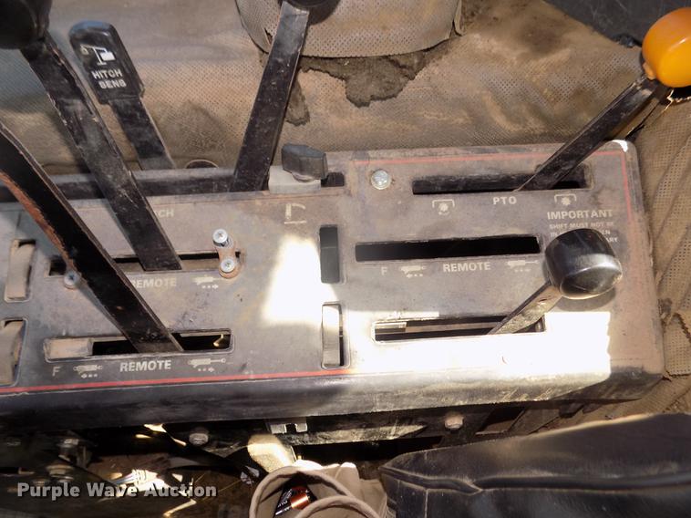 image for item DD2762 1987 Case IH 3594 MFWD tractor