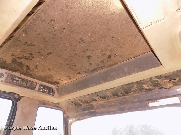 image for item DD2762 1987 Case IH 3594 MFWD tractor