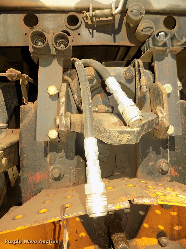 image for item DD2762 1987 Case IH 3594 MFWD tractor