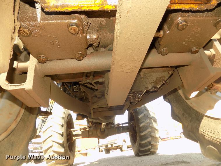 image for item DD2762 1987 Case IH 3594 MFWD tractor