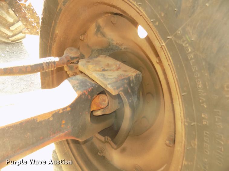 image for item DD2762 1987 Case IH 3594 MFWD tractor