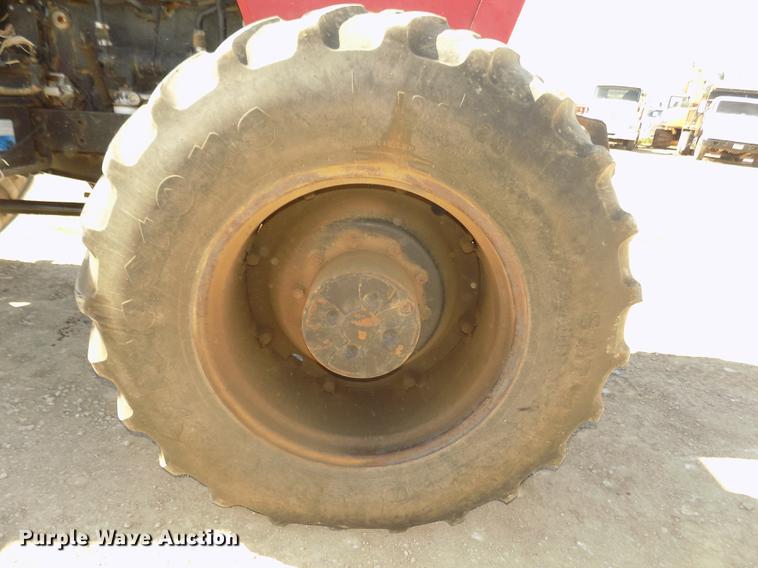 image for item DD2762 1987 Case IH 3594 MFWD tractor