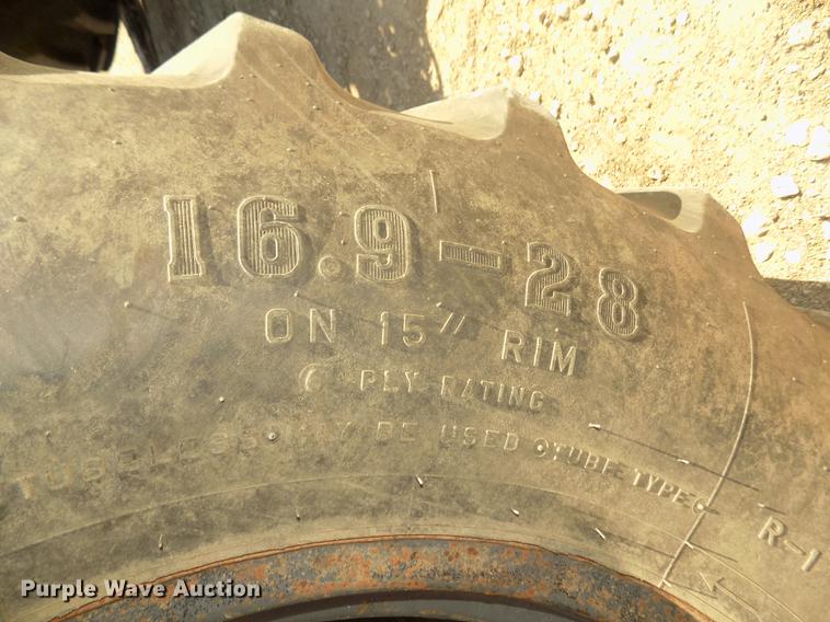 image for item DD2762 1987 Case IH 3594 MFWD tractor