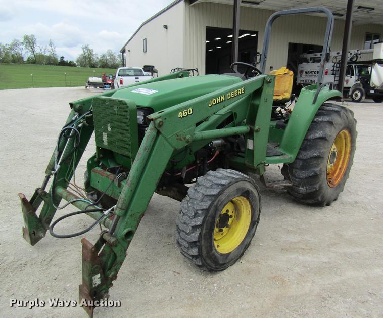 image for item DD8423 2000 John Deere 4600 tractor