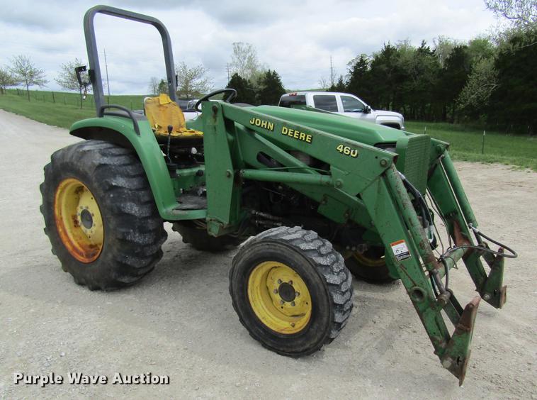 image for item DD8423 2000 John Deere 4600 tractor