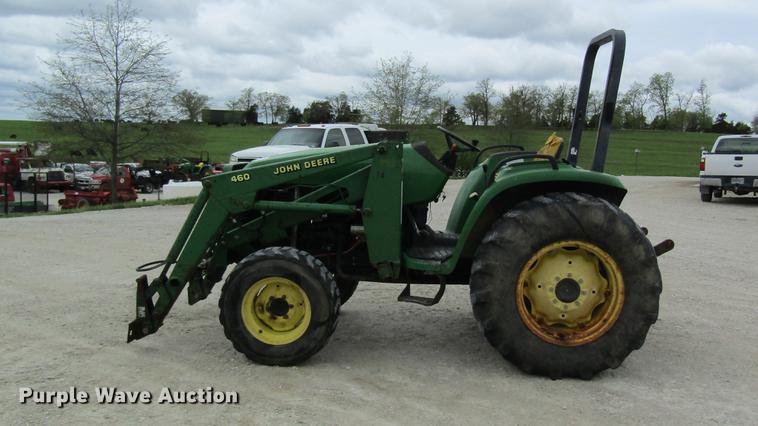 image for item DD8423 2000 John Deere 4600 tractor