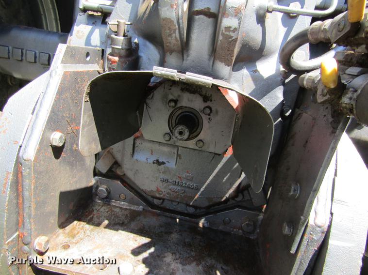 image for item DD8784 1987 White 2-155 Series 3 tractor